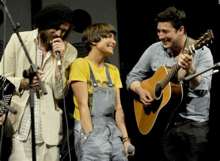 Edward Sharpe And Jade's Breakup Unveiled