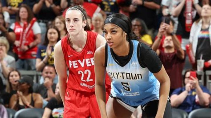 Unraveling The Controversies: Caitlin Clark's On-Court Conduct